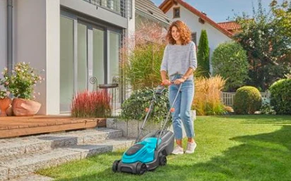 Gardena Akumuliatorinės vejapjovės PowerMax 30/18V P4A rinkinys aprašymas - Prekės nuotrauka Gardena Akumuliatorinės vejapjovės PowerMax 30/18V P4A rinkinys aprašymas - Prekės nuotrauka