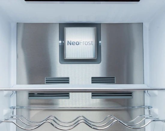 Įmontuojamas šaldytuvas Beko BCNA275E4SN aprašymas - Prekės nuotrauka