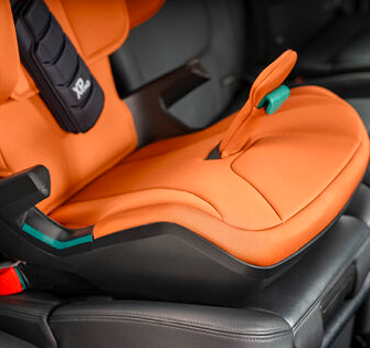 Britax Römer automobilinė kėdutė KIDFIX i-SIZE, pilka, 2000035121 aprašymas - Prekės nuotrauka
