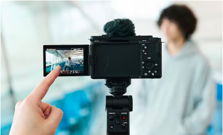 Sony ZV-E1 viso kadro vaizdo tinklaraščių kamera, baltos spalvos aprašymas - Prekės nuotrauka