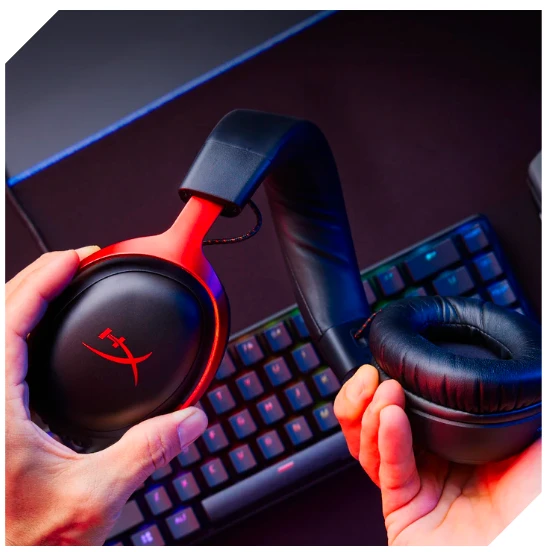 HyperX Cloud III žaidimų ausinės, Juodai raudonos aprašymas - Prekės nuotrauka