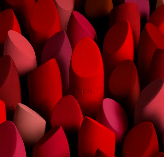 Guerlain Rouge G Luxurious Velvet Individualiai derinami matiniai lūpų dažai, spalva - 159 Warm Almond aprašymas - Prekės nuotrauka