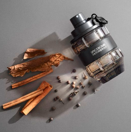 Kvepalai vyrams Viktor & Rolf Spicebomb EDT, 90 ml aprašymas - Prekės nuotrauka
