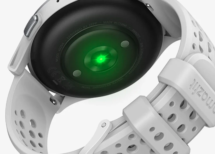Išmanusis laikrodis Amazfit Cheetah Round, Titano spalvos korpusas su pilkos spalvos dirželiu aprašymas - Prekės nuotrauka