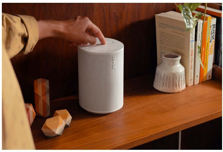 Nešiojama Bluetooth garso kolonėlė Sonos Era 100, Juodos spalvos aprašymas - Prekės nuotrauka