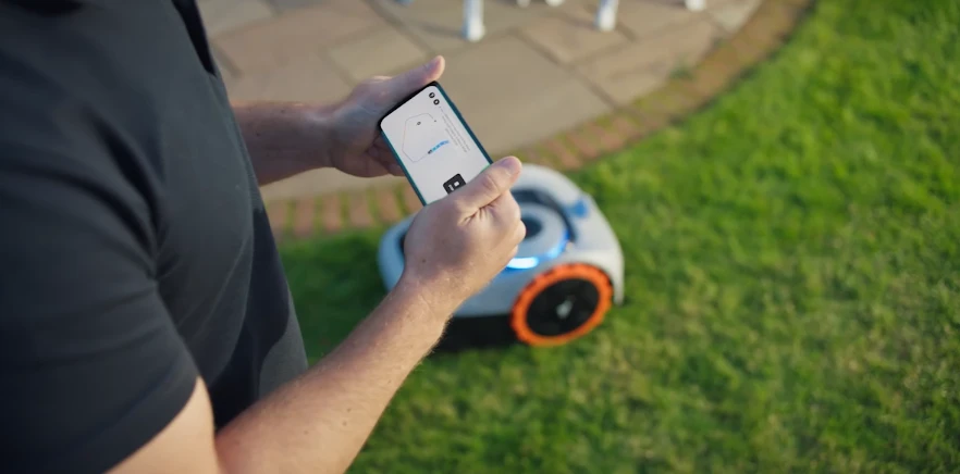 Vejos robotas Segway Navimow i108E aprašymas - Prekės nuotrauka Vejos robotas Segway Navimow i108E aprašymas - Prekės nuotrauka
