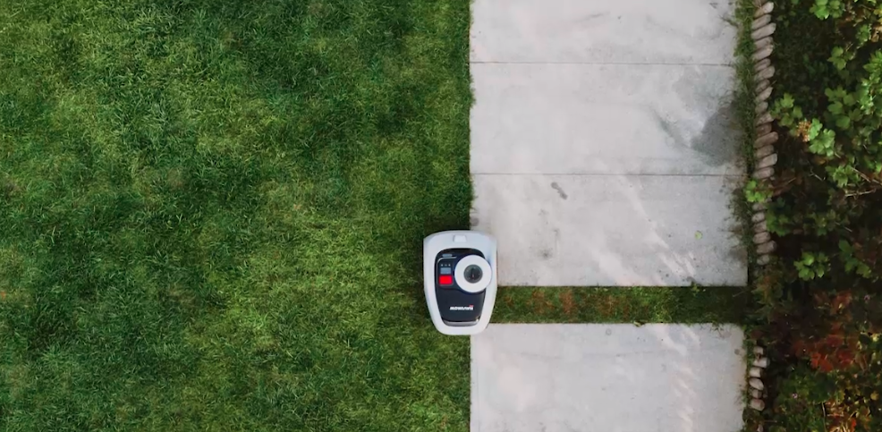 Segway Navimow i105E Belaidis vejos pjovimo robotas skirtas iki 500 m² vejai aprašymas - Prekės nuotrauka