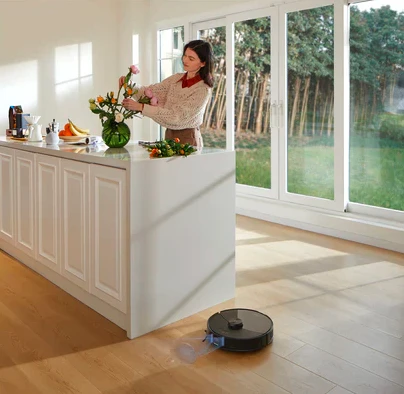 Roborock S8 MaxV Ultra dulkių siurblys - robotas, Juodos spalvos aprašymas - Prekės nuotrauka
