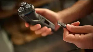 Philips Shaver 3000 Series Drėgnojo ir sausojo skutimo elektrinė barzdaskutė S3343/13 aprašymas - Prekės nuotrauka