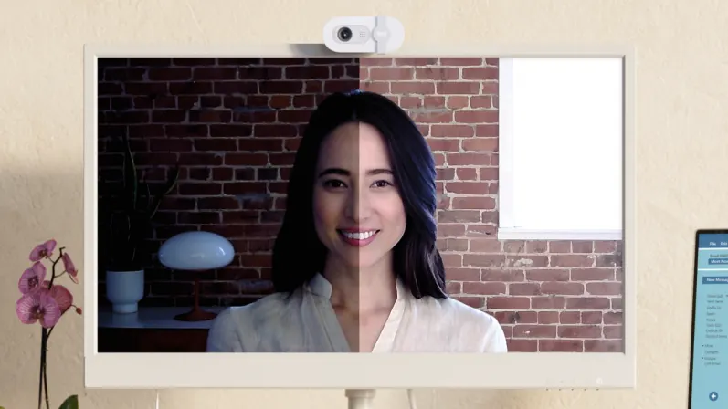 Internetinė kamera Logitech BRIO 100, baltos spalvos aprašymas - Prekės nuotrauka