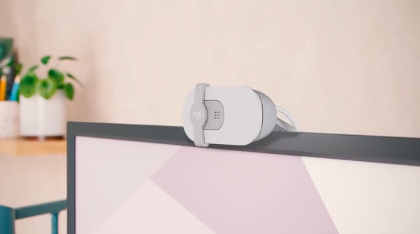 Internetinė kamera Logitech BRIO 100, baltos spalvos aprašymas - Prekės nuotrauka