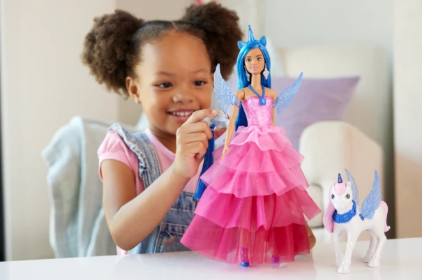 Mattel „Barbie Dreamtopia“ lėlė Safirė aprašymas - Prekės nuotrauka