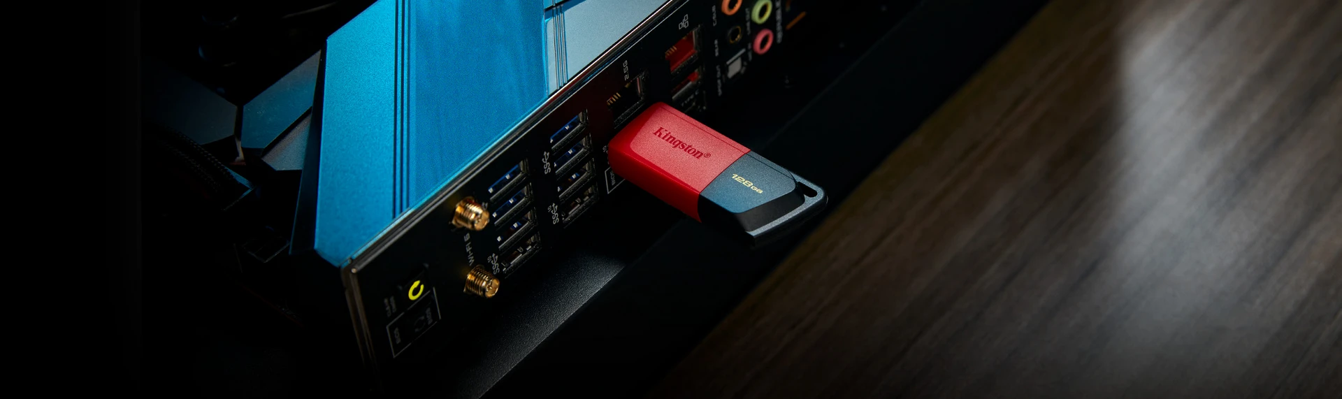 USB laikmena Kingston DataTraveler Exodia M, 256GB aprašymas - Prekės nuotrauka