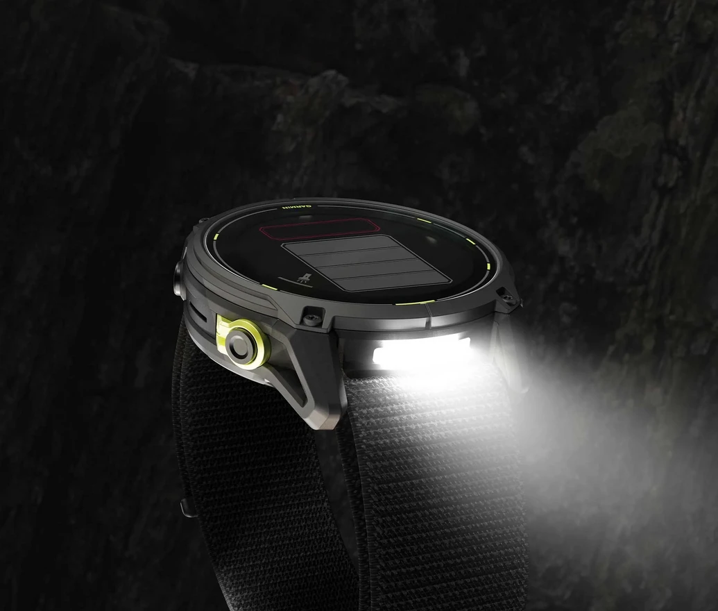 Išmanusis laikrodis Garmin Enduro 3 Pilkos anglies spalvos DLC titanas su juodos spalvos UltraFit Nylon dirželiu aprašymas - Prekės nuotrauka