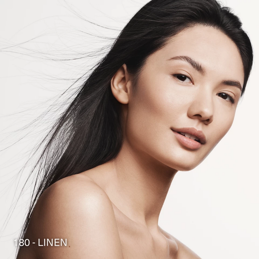 Makiažo pagrindas La Mer The Soft Fluid Long Wear Foundation SPF20, 30 ml, spalva: 320 Blush aprašymas - Prekės nuotrauka