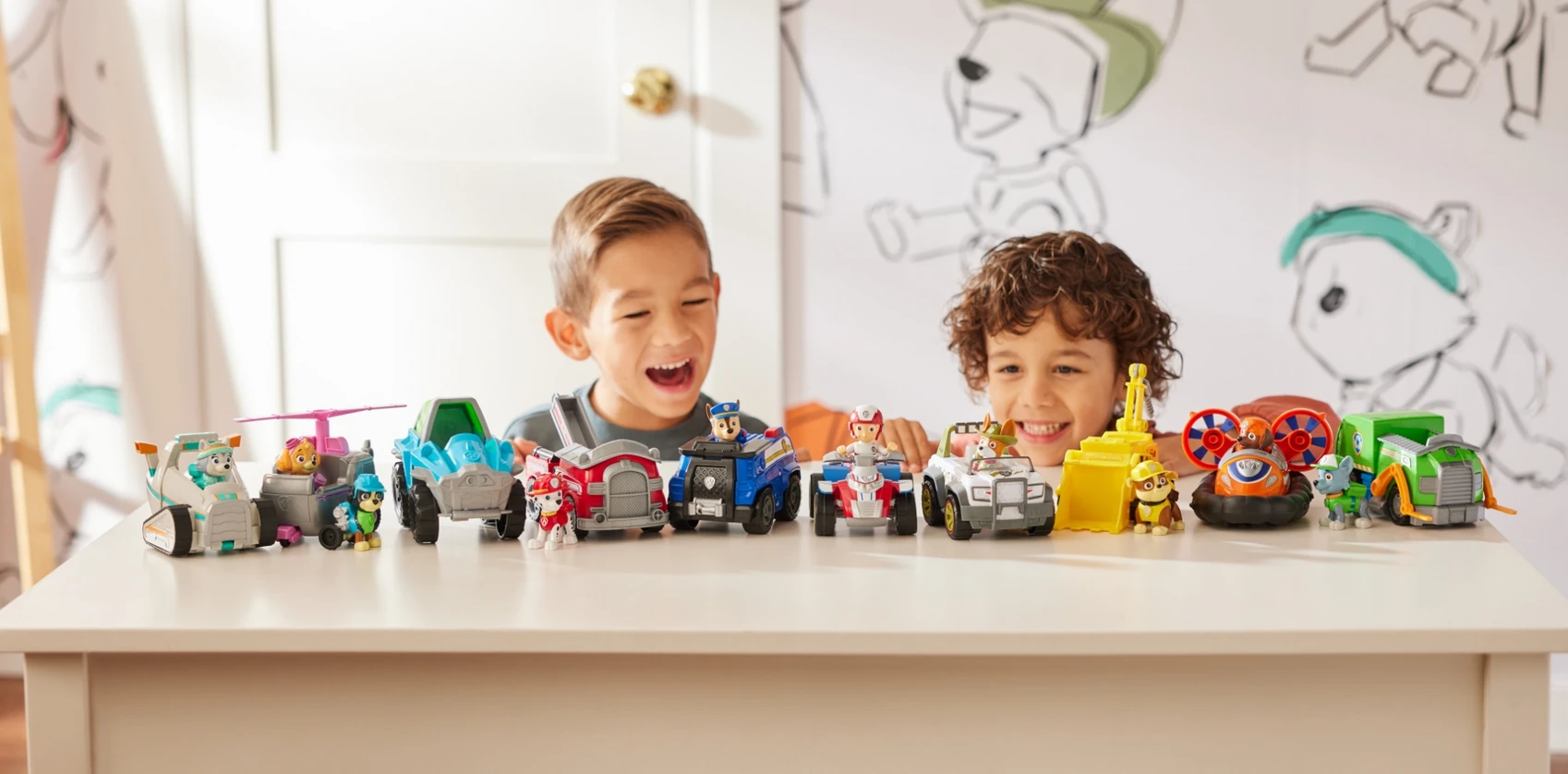 Žaislinė mašinėlė Spin Master PAW PATROL Basic vehicles aprašymas - Prekės nuotrauka
