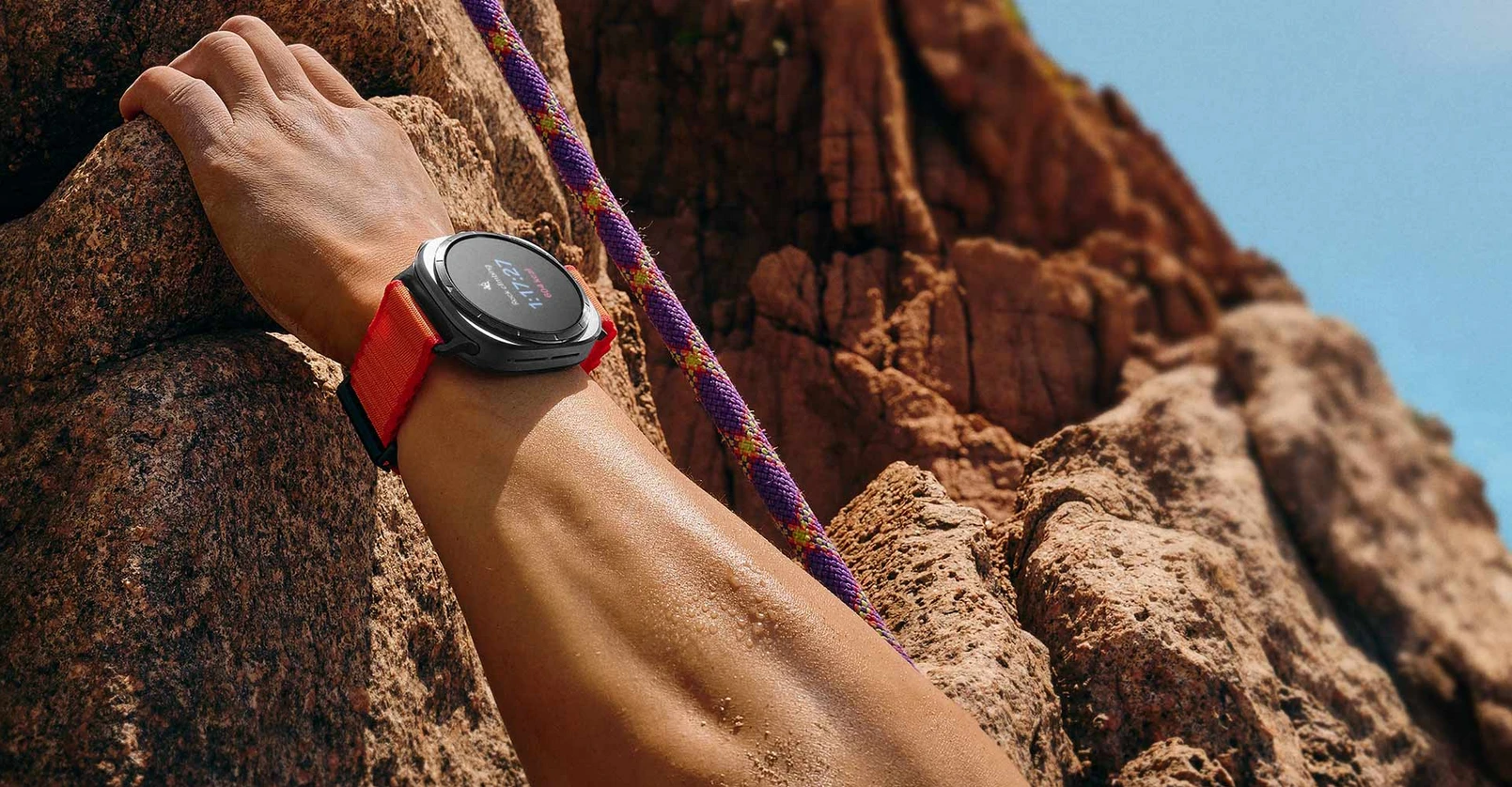 Išmanusis laikrodis Samsung L705 Galaxy Watch Ultra LTE, Titanium Pilkas aprašymas - Prekės nuotrauka