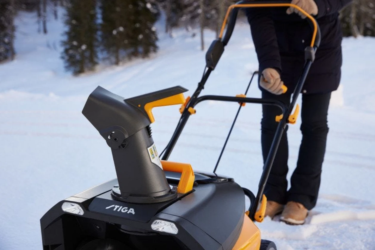 Valytuvas sniego STIGA ST 700e Kit 2S1500108/ST aprašymas - Prekės nuotrauka