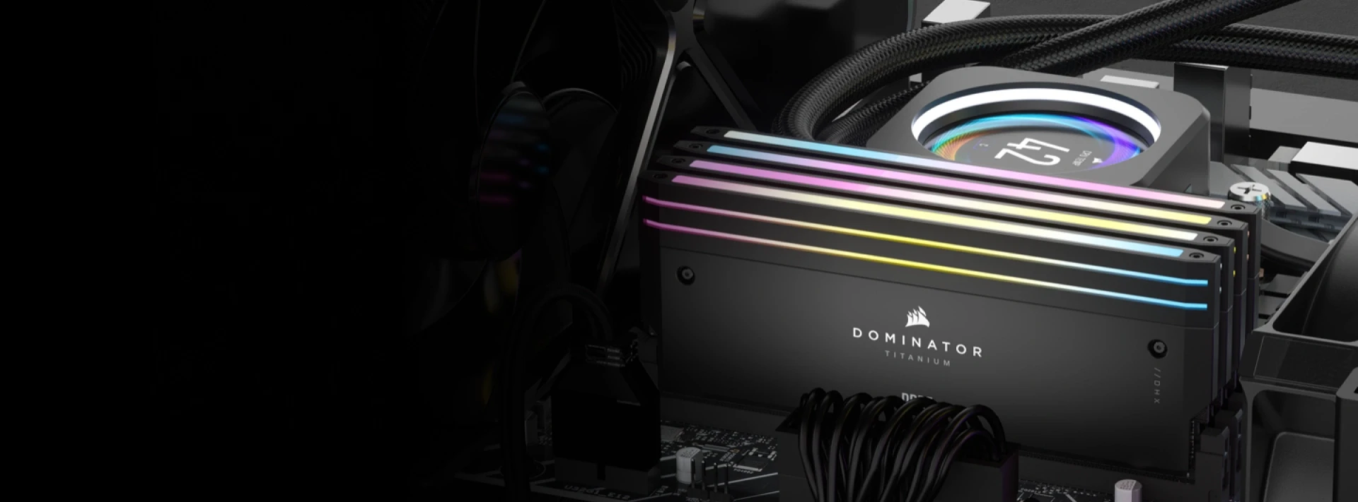 Stacionarių kompiuterių atmintis CORSAIR RAM DOMINATOR TITANIUM CMP32GX5M2X7000C34W RGB 32GB (2 x 16GB), Baltos spalvos aprašymas - Prekės nuotrauka