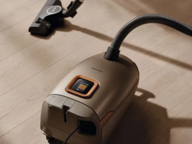 Dulkių siurblys Miele Guard M1 Cat & Dog, Juodos spalvos aprašymas - Prekės nuotrauka
