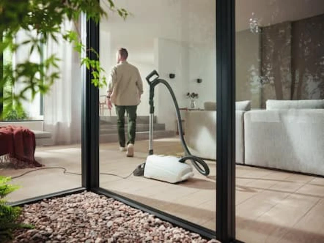 Dulkių siurblys Miele Guard L1 Cat & Dog, Juodos spalvos aprašymas - Prekės nuotrauka