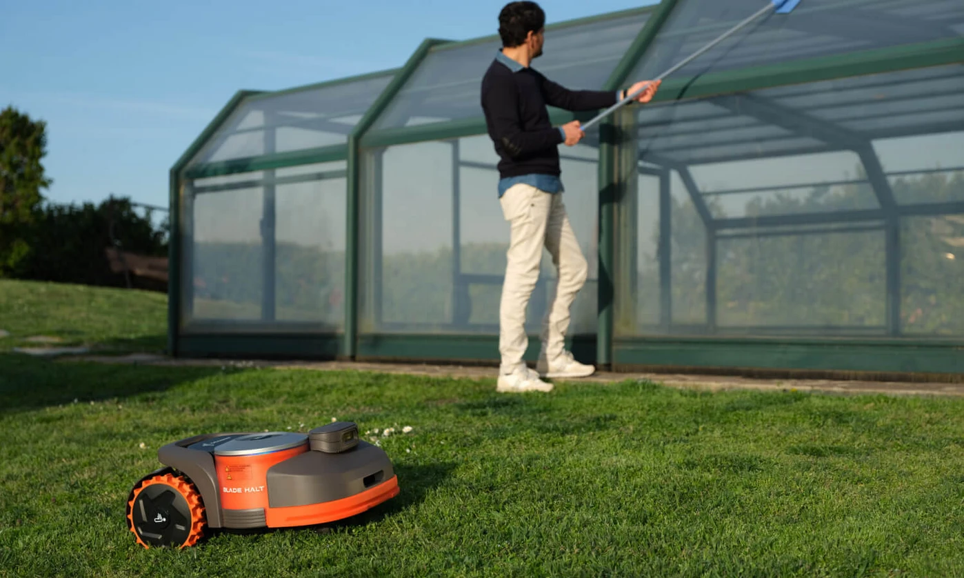 Vejos robotas SEGWAY Navimow H500E-VF aprašymas - Prekės nuotrauka Vejos robotas SEGWAY Navimow H500E-VF aprašymas - Prekės nuotrauka