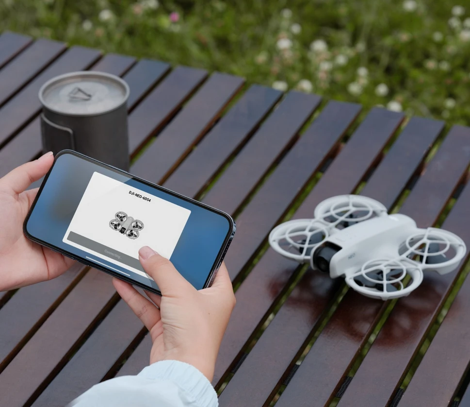 Dronas DJI Neo Motion Fly More Combo aprašymas - Prekės nuotrauka
