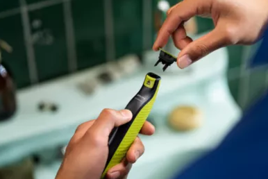 Barzdaskutė Philips Norelco OneBlade QP2824/20 aprašymas - Prekės nuotrauka