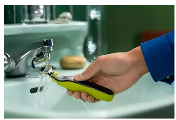 Barzdaskutė Philips OneBlade QP2724/20 aprašymas - Prekės nuotrauka