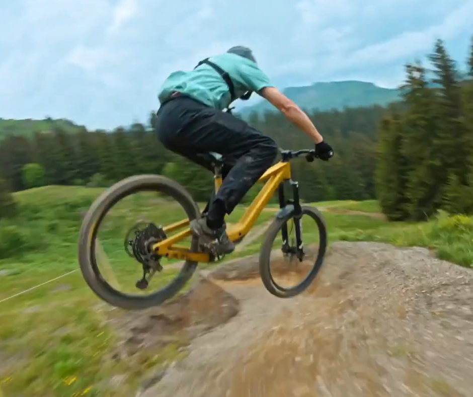 DJI Osmo Action 5 Pro Adventure Combo aprašymas - Prekės nuotrauka