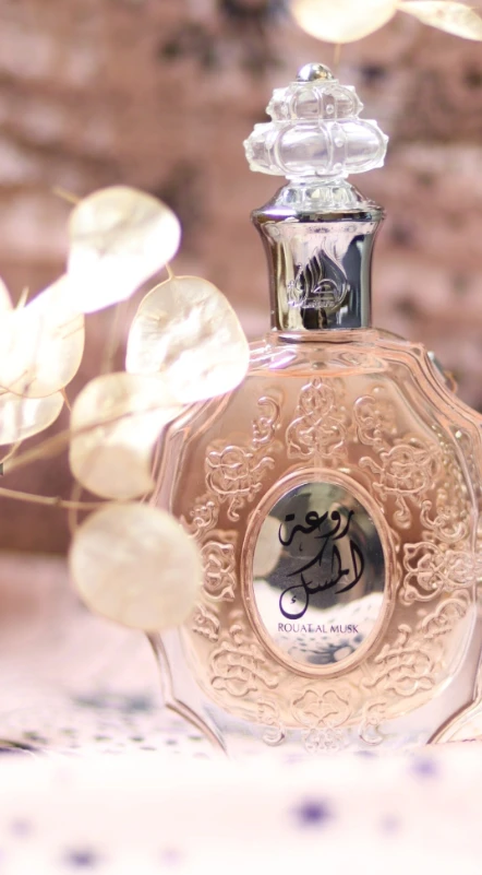 Kvepalai moterims Lattafa Perfumes Rouat Al Musk EDP, 100 ml aprašymas - Prekės nuotrauka