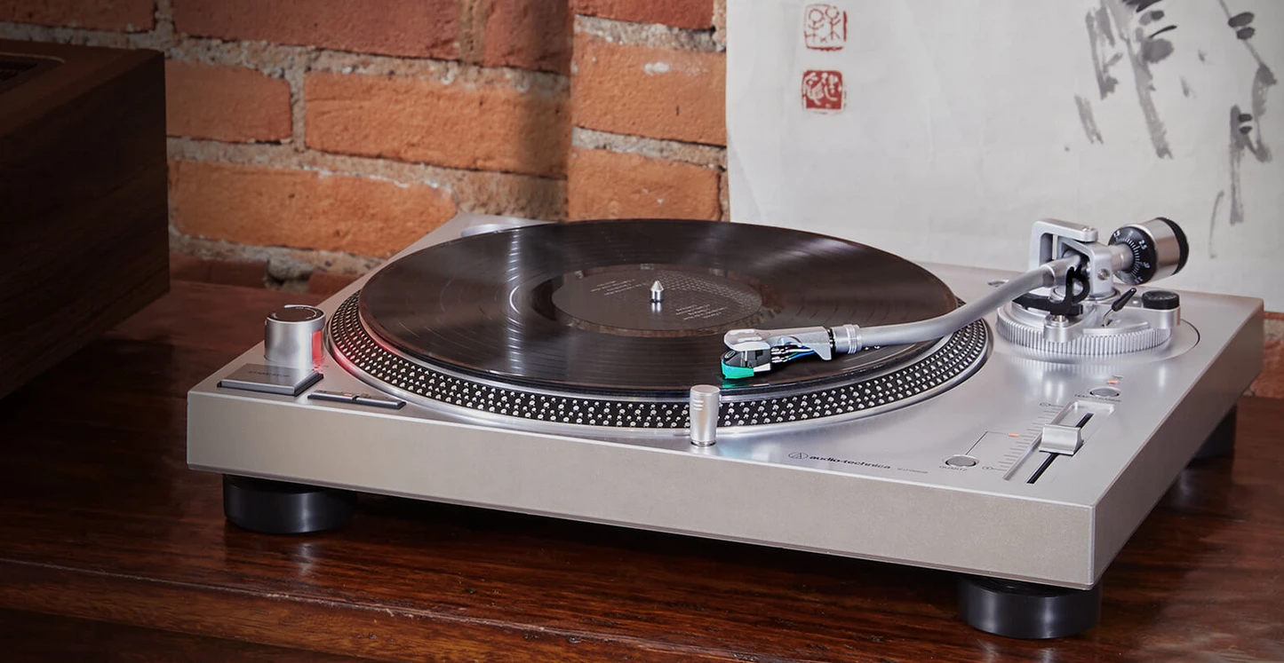 Patefonas Audio Technica AT-LP120XUSB (analoginis ir USB), Juodas aprašymas - Prekės nuotrauka