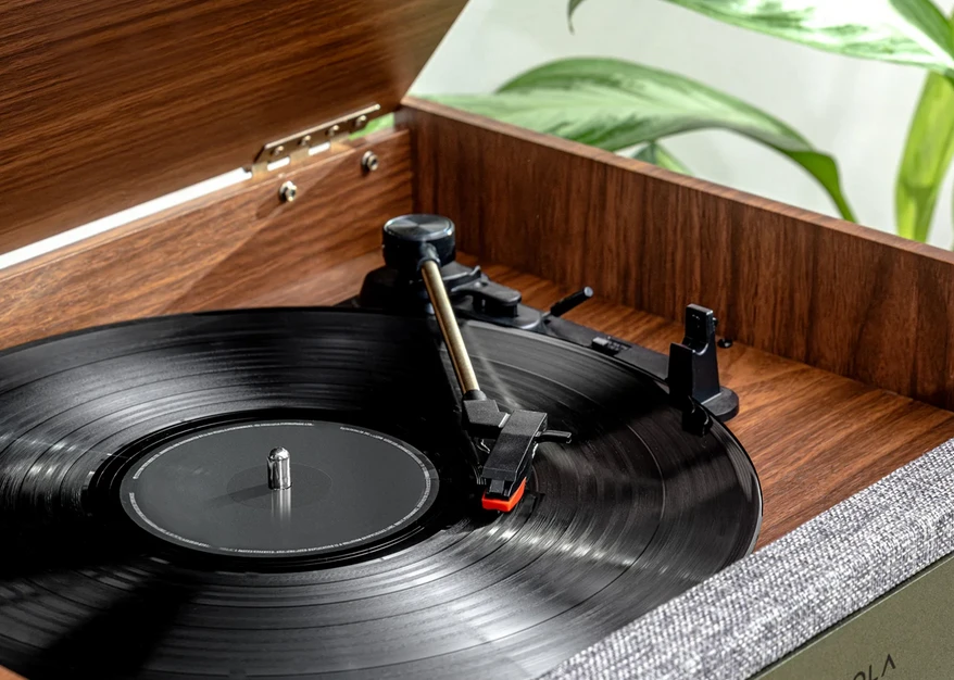 Patefonas Victrola Century VTA-830SB-BLK-INT, juodas aprašymas - Prekės nuotrauka