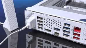 Pagrindinė plokštė GIGABYTE X870 AORUS ELITE WIFI7 ICE aprašymas - Prekės nuotrauka