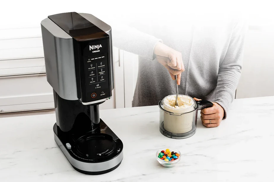 Ninja Kitchen Ledų gaminimo aparatas NC300EU, Sidabro spalvos aprašymas - Prekės nuotrauka