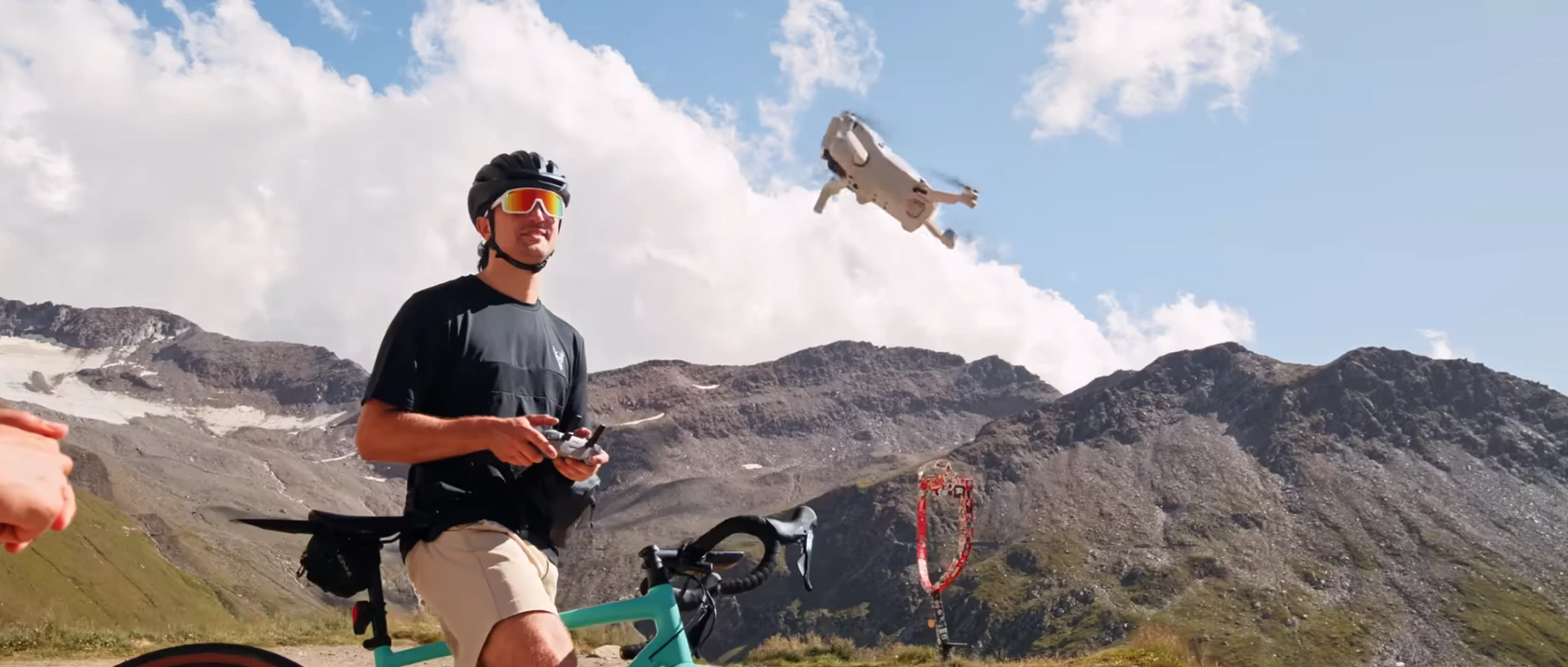DJI Mini 4 Pro Fly More Combo (DJI RC 2) dronas aprašymas - Prekės nuotrauka