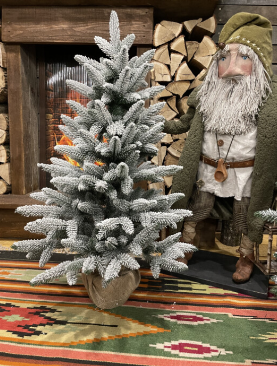 Kalėdinė eglutė „Classic“ - su dirbtiniu sniegu, 90 cm aprašymas - Prekės nuotrauka