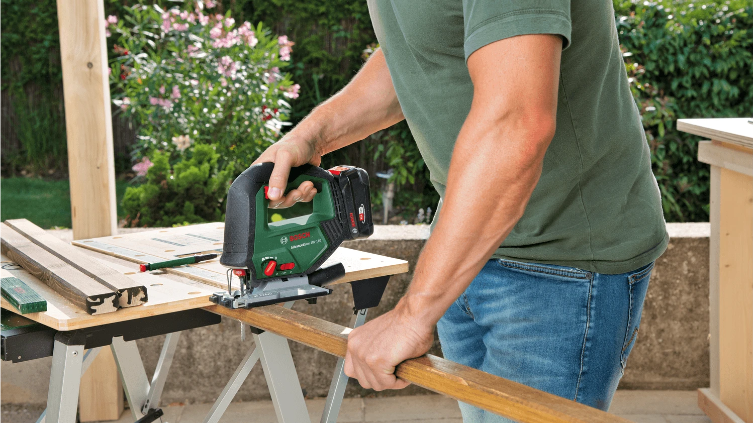 Akumuliatorinis siaurapjūklis Bosch  AdvancedSaw 18V-140, 18 V, 1x2,0Ah aprašymas - Prekės nuotrauka