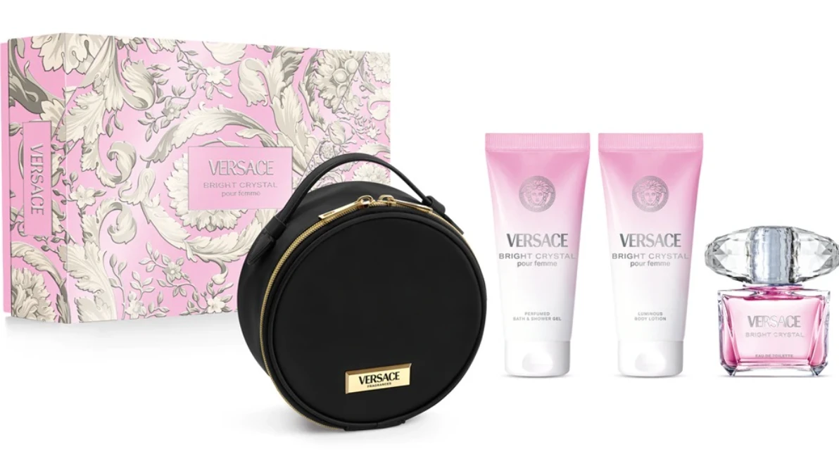 Kvepalų rinkinys moterims Versace Bright Crystal (EDT, 90 ml + kūno losjonas, 100 ml + dušo želė, 100 ml + kosmetinė) aprašymas - Prekės nuotrauka