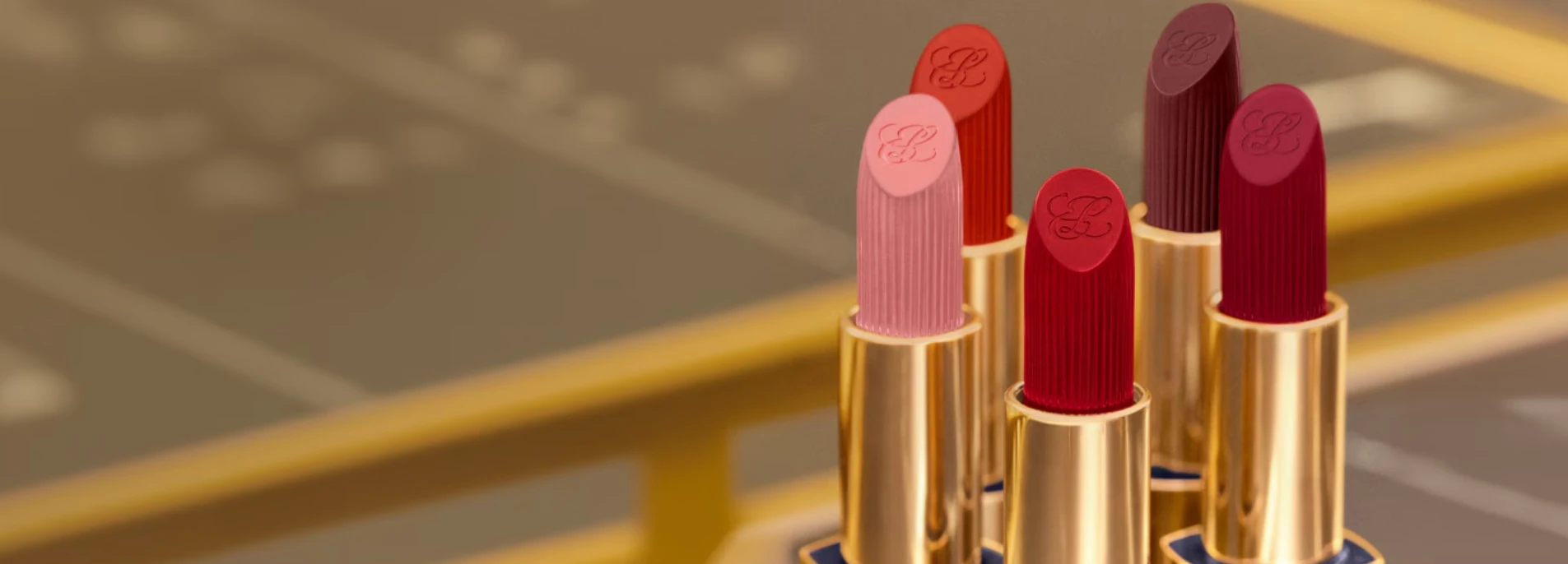 Estée Lauder Estee Lauder Pure Color Barra De Labios Matress Listen 1un aprašymas - Prekės nuotrauka