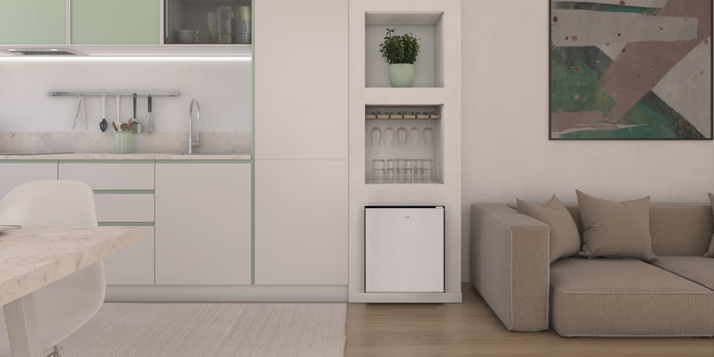 Candy | Šaldytuvas | CHASD4351EWC | Energy efficiency class E | Free standing | Larder | Height 51 cm | Šaldytuvas net capacity 42 L | 37 dB | Baltas +DOVANA Hoover dulkių siurblys aprašymas - Prekės nuotrauka