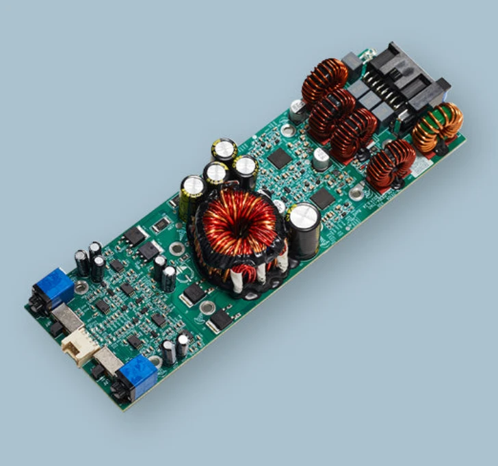 Pioneer GM-DX104 - 4 kanalų Hi-Res skaitmeninis automobilinis garso stiprintuvas, 400 W aprašymas - Prekės nuotrauka