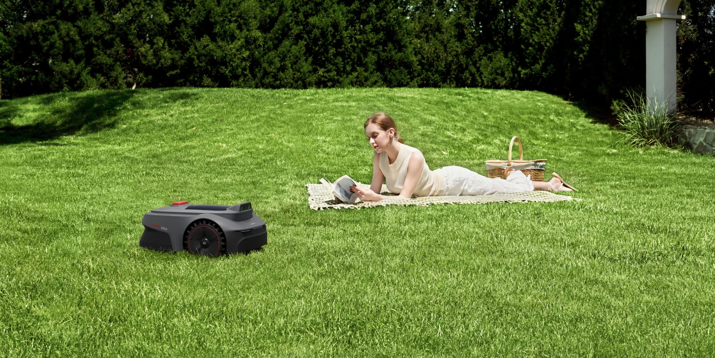 MOVA ViAX 300 Belaidis vejos pjovimo robotas skirtas iki 300 m² vejai aprašymas - Prekės nuotrauka MOVA ViAX 300 Belaidis vejos pjovimo robotas skirtas iki 300 m² vejai aprašymas - Prekės nuotrauka