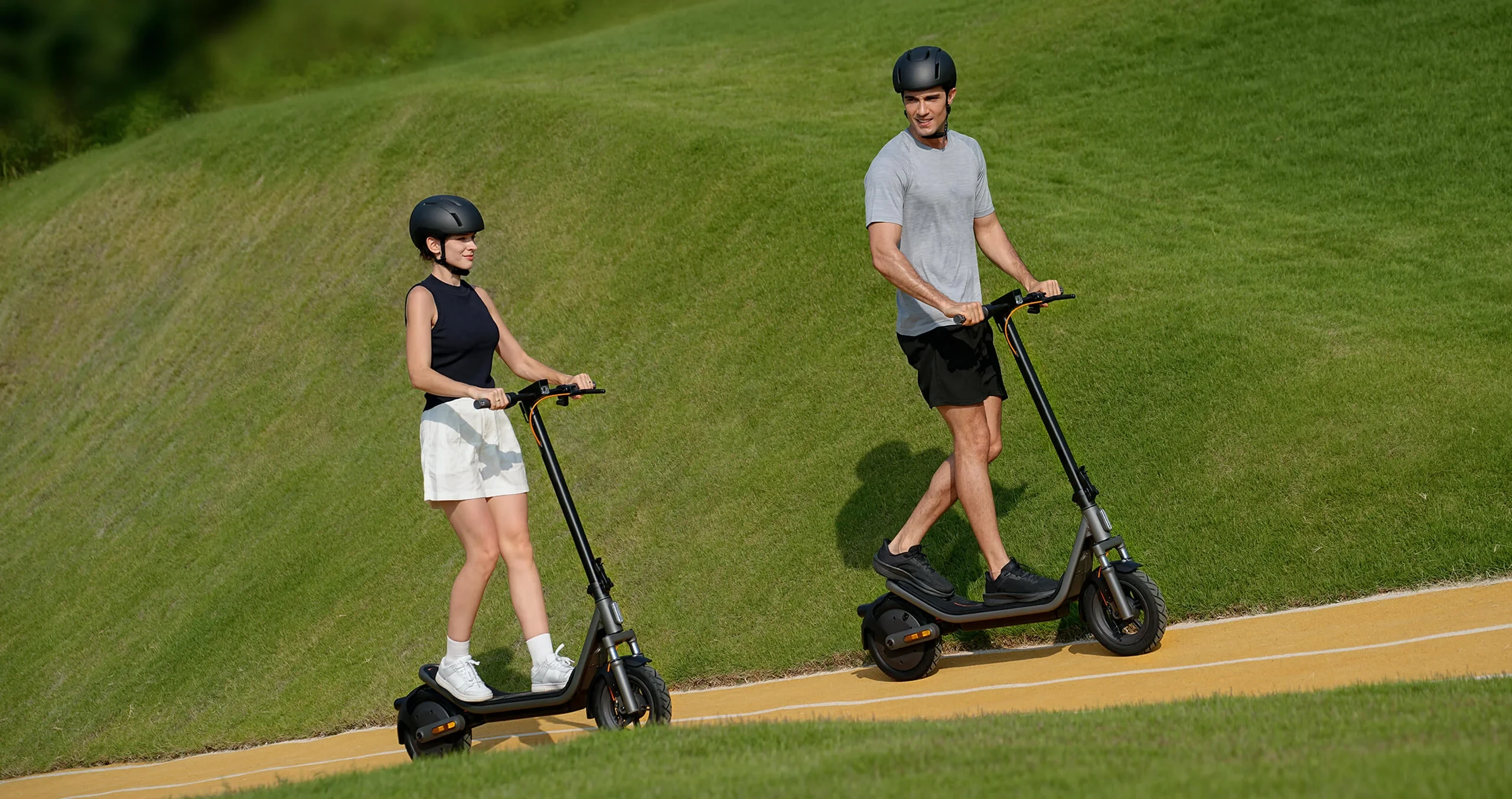 Elektrinis paspirtukas Xiaomi Electric Scooter 6, juodas aprašymas - Prekės nuotrauka