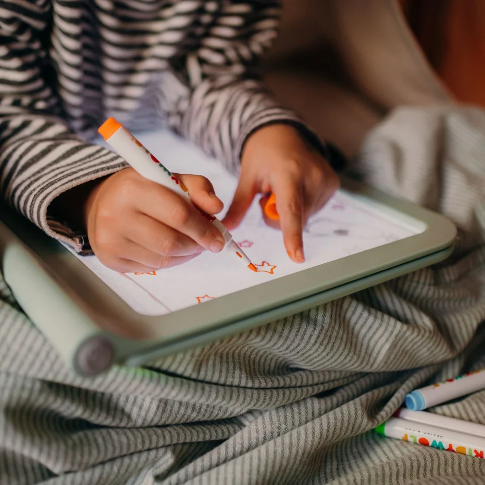 KIDYWOLF šviečianti dvipusė piešimo planšetė K-DRAW PRO, mėlyna aprašymas - Prekės nuotrauka