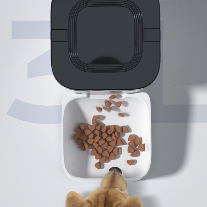 Išmanus maisto dozatorius Sponge Pet Feeder Smart, baltas/juodas aprašymas - Prekės nuotrauka
